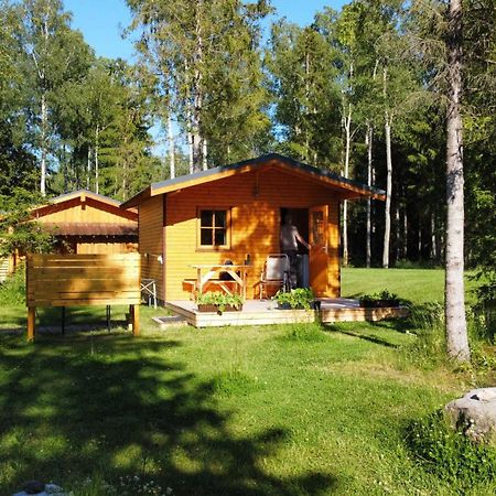 Marika Puhkekuela - Metsanurga Oeoemaja "Shared Bathroom" Nova Exterior foto