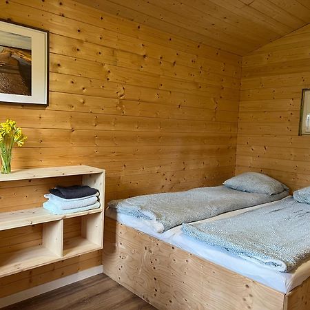 Marika Puhkekuela - Metsanurga Oeoemaja "Shared Bathroom" Nova Exterior foto
